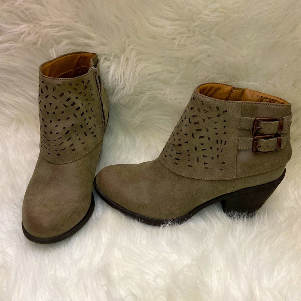 Heeled ankle booties